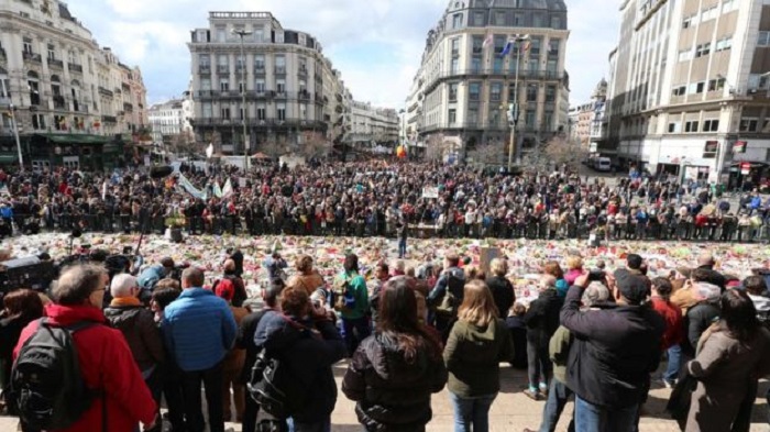 Brussels attacks: Thousands take to streets in anti-terror march